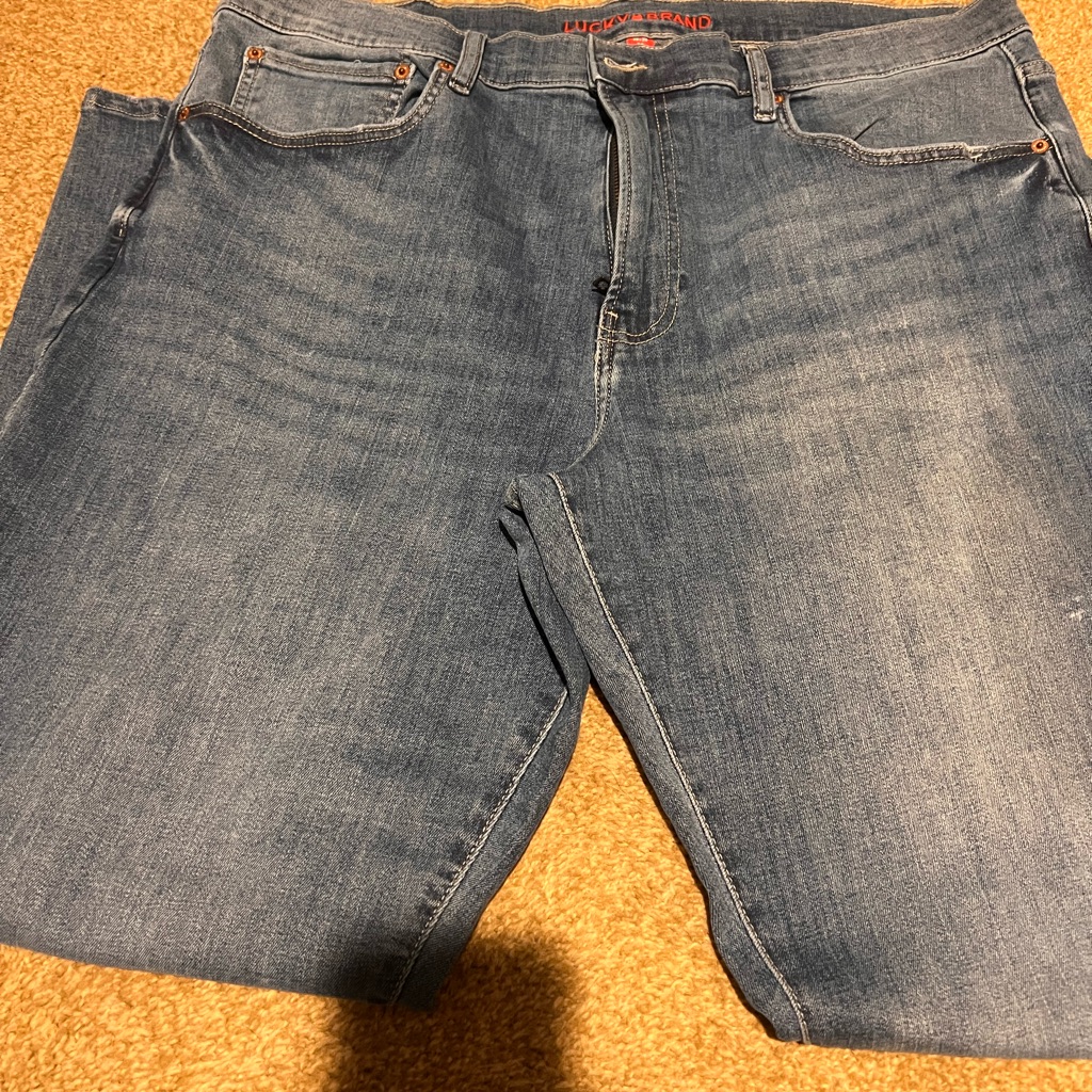 New Lucky Brand Relaxed Fit Denim Jeans New Lucky Brand Relaxed Fit Denim Jeans